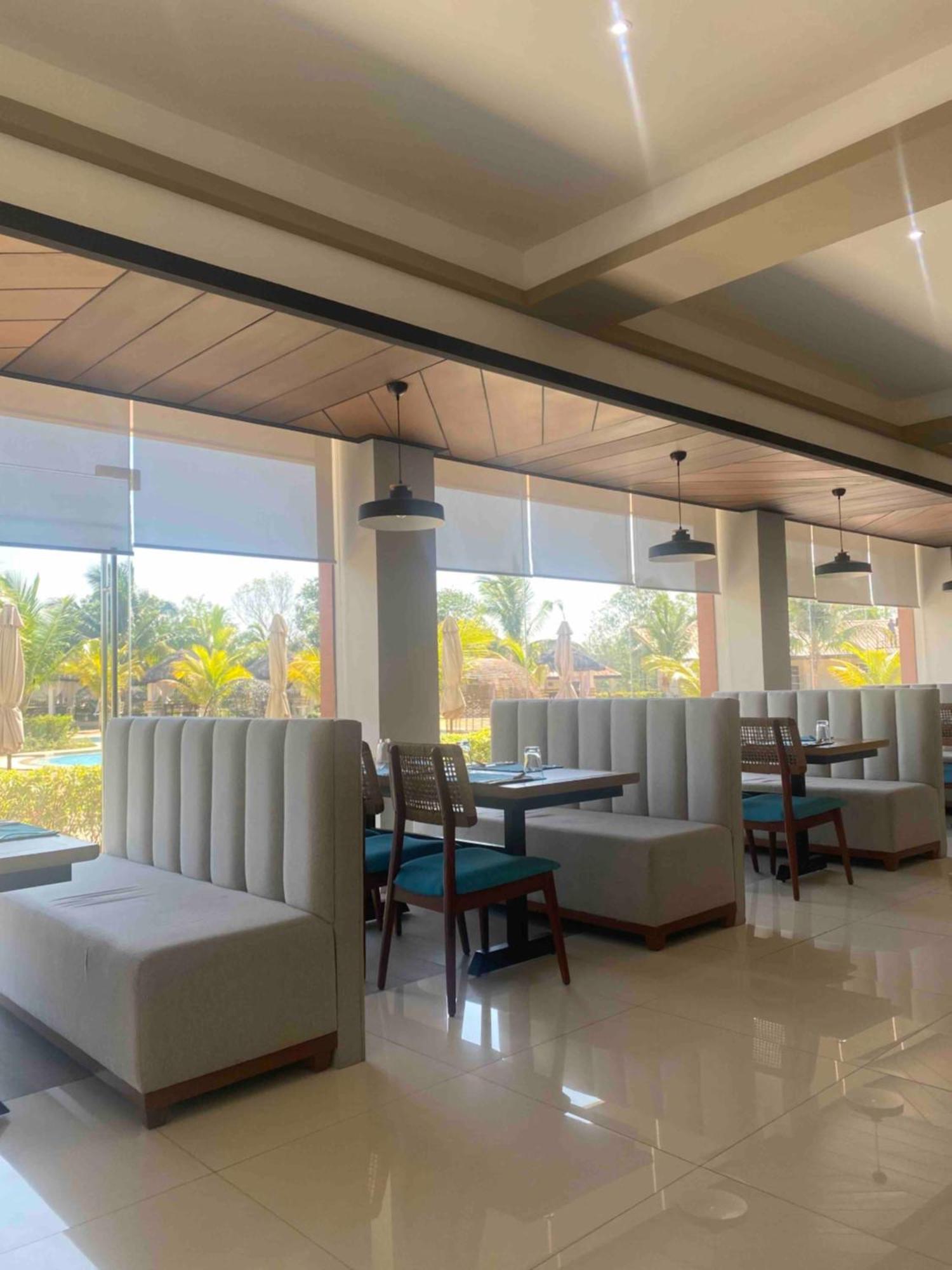 River Palm Hotel And Resort Powered By Cocotel Bugallon Exterior foto